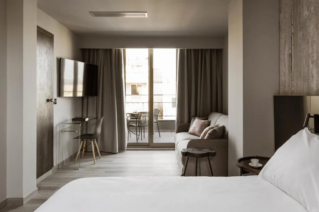 Alassia Hotel